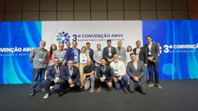 Convenção de hospitais veterinários mobiliza público recorde