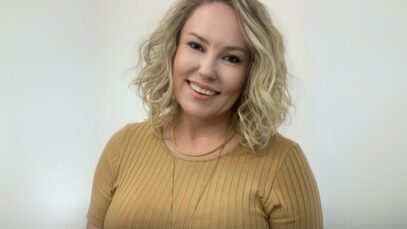 Pet Society, Simone Mueller